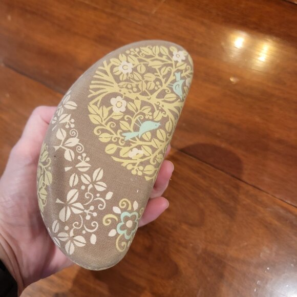 Vera Bradley SITTIN IN A TREE Clam Shell Eyeglass Hard Case Green Brown Birds - Picture 7 of 13